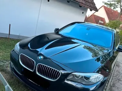 Gebraucht BMW 523 214 PS (157 kW) 2010 Schwarz Limousine