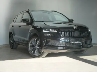 Gebraucht Skoda Karoq SportLine 150 PS (110 kW) 2023 Black magic pearlescent SUV
