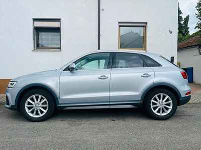 Gebraucht Audi Q3 Design 150 PS (110 kW) 2016 Grau SUV