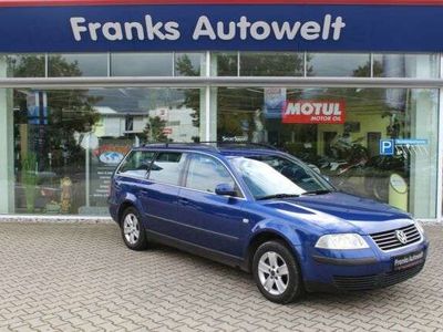 Gebraucht VW Passat Basis 116 PS (85 kW) 2001 Blau Kombi