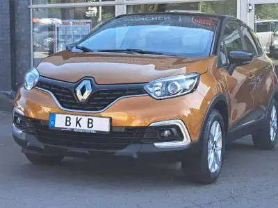 Gebraucht Renault Captur LIMITED 90 PS (66 kW) 2020 Orange/dach schwarz SUV