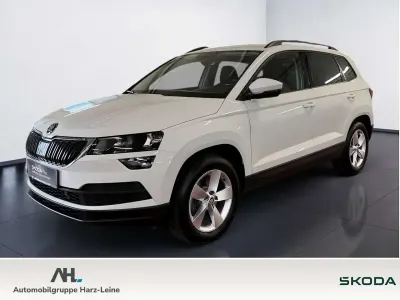 Gebraucht Skoda Karoq Ambition 150 PS (110 kW) 2022 Moonweiß perleffekt SUV