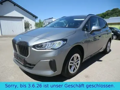 Używany BMW 218 Active Tourer Sport Line 150 KM (110 kW) 2025 Szary Minivan