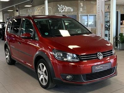 VW Touran Cross