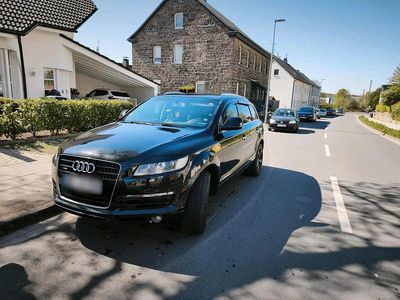 Second-hand Audi Q7 2007 Negru SUV