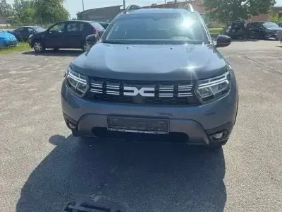 Gebraucht Dacia Duster Extreme 150 PS (110 kW) 2023 Städtisches grau SUV