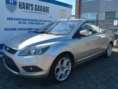 Gebraucht Ford Focus Cabriolet Titanium 145 PS (106 kW) 2010 Grau Cabrio