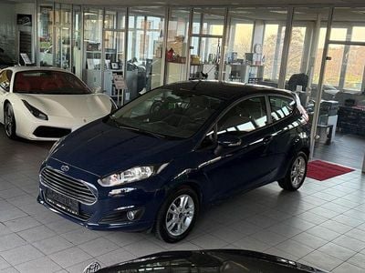 Usata Ford Fiesta SYNC Edition 101 CV (74 kW) 2015 Blu Utilitaria
