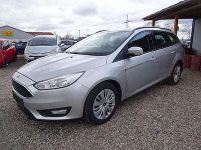 Usata Ford Focus Business Edition 101 CV (74 kW) 2015 Argento Station wagon