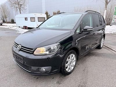 Schwarz Gebraucht 2012 VW Touran Match Van / Kleinbus | 4.350 € (Guter Preis)