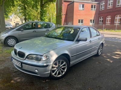 gebraucht BMW 320 