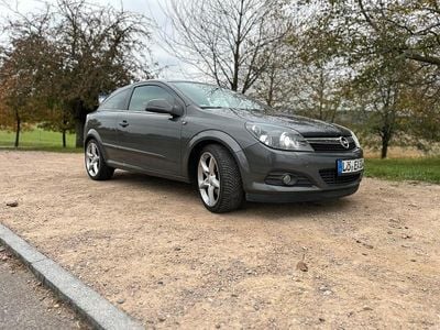 Opel Astra GTC