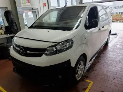 Usata Opel Vivaro Edition 136 CV (100 kW) 2022 Bianco Monovolume