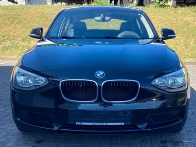 BMW 114