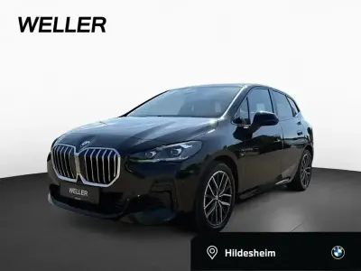 Gebraucht BMW 218 Active Tourer M Sport 150 PS (110 kW) 2023 Black sapphire (schwarz) Van / Kleinbus