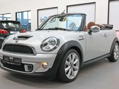 Usata Mini Cooper S Cabriolet 184 CV (135 kW) 2014 Bianco Cabrio