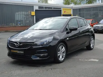 Gebraucht Opel Astra 122 PS (89 kW) 2021 Schwarz Limousine