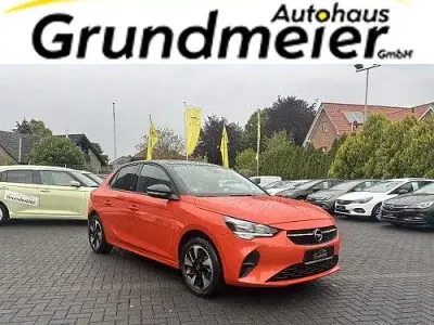 Używany Opel Corsa-e Edition 100 kW (136 KM) 2022 Pomarańczowy Hatchback