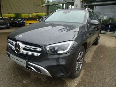 Mercedes GLC300