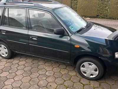 Gebraucht Mazda Demio 62 PS (45 kW) 1999 Grün Kleinwagen