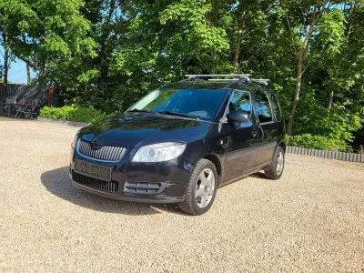 Gebraucht Skoda Roomster Style 86 PS (63 kW) 2009 Schwarzmagic perleffekt Van / Kleinbus