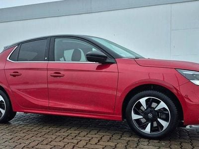 Rot Gebraucht 2022 Opel Corsa-e Elegance Kleinwagen | 13.900 € (Guter Preis)