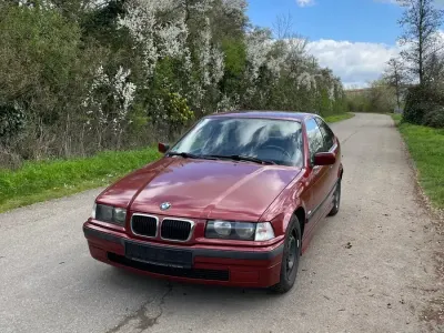Gebraucht BMW 316 136 PS (100 kW) 2000 Rot Coupé