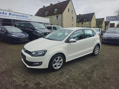Begagnad VW Polo Trendline 90 HK (66 kW) 2012 Vit Halvkombi