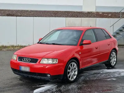 Gebraucht Audi A3 131 PS (96 kW) 2003 Rot Kleinwagen