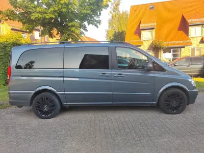Gebraucht Mercedes Viano 224 PS (164 kW) 2011 Grau Van / Kleinbus
