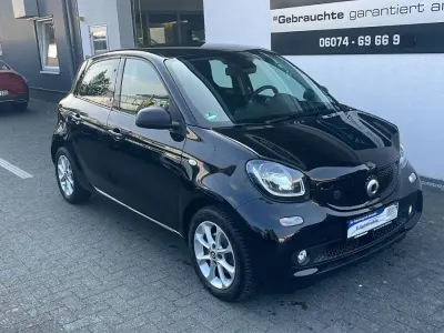 Usata Smart ForFour Electric Drive 60 kW (82 CV) 2019 Nero Utilitaria