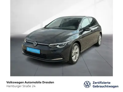 Gebraucht VW Golf VIII Style 131 PS (96 kW) 2024 Grau Limousine