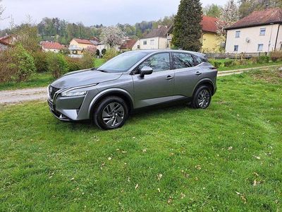 Gebraucht Nissan Qashqai Acenta 140 PS (102 kW) 2022 Grau SUV