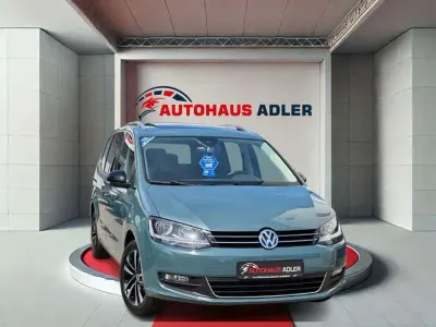 Gebraucht VW Sharan IQ Drive 150 PS (110 kW) 2019 Blau Van / Kleinbus