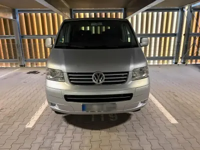 Gebraucht VW Multivan 131 PS (96 kW) 2005 Silber Van / Kleinbus