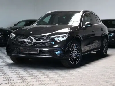 Gebraucht Mercedes GLC300 AMG line 269 PS (197 kW) 2025 Schwarz SUV