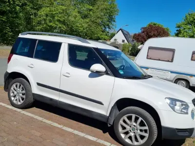 Usata Skoda Yeti 105 CV (77 kW) 2011 Bianco SUV