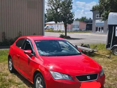 Gebraucht Seat Leon 90 PS (66 kW) 2013 Rot Coupé