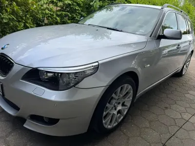 Używany BMW 530 Performance 235 KM (172 kW) 2008 Srebrny Kombi