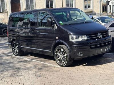 Second-hand VW T5 Highline 179 CP (131 kW) 2013 Negru Van