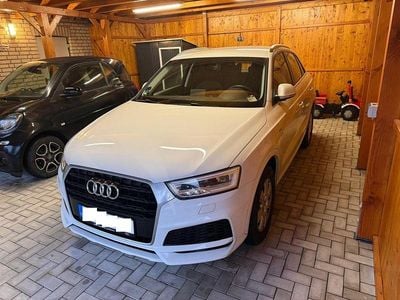 Weiß Gebraucht 2017 Audi Q3 Sport SUV | 18.990 € (Fairer Preis)