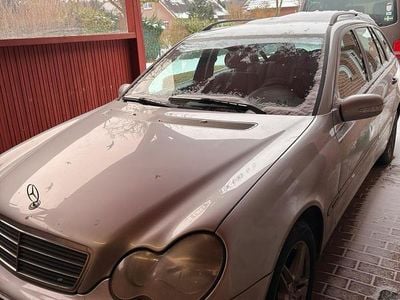 Gebraucht Mercedes C180 143 PS (105 kW) 2003 Silber Kombi