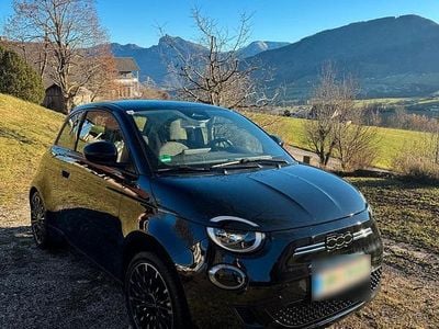 Gebraucht Fiat 500e Icon 86 kW (118 PS) 2023 Schwarz Kleinwagen