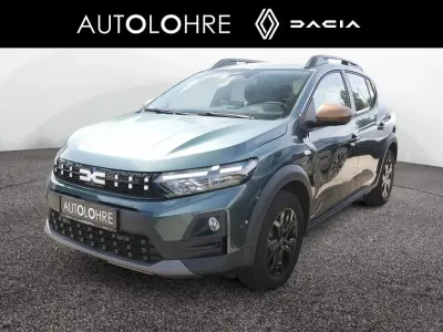 Neu Dacia Sandero Extreme 110 PS (80 kW) 2026 Grün Limousine