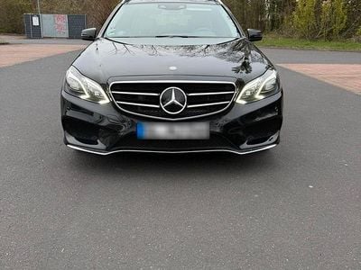 Usata Mercedes E350 258 CV (189 kW) 2015 Nero Station wagon