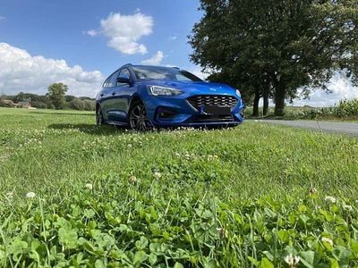 Gebraucht Ford Focus ST-Line 125 PS (91 kW) 2019 Blau Kombi