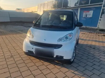 Gebraucht Smart ForTwo Coupé 70 PS (51 kW) 2012 Weiß Coupé