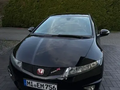 Käytetty Honda Civic Sport 140 HP (102 kW) 2010 Musta Sedan