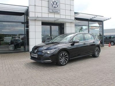 Gebraucht VW Golf VII Style 150 PS (110 kW) 2021 Schwarz Kleinwagen