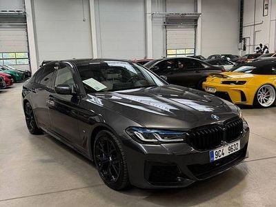 Grau Gebraucht 2021 BMW 540 Limousine | 32.500 € (Guter Preis)
